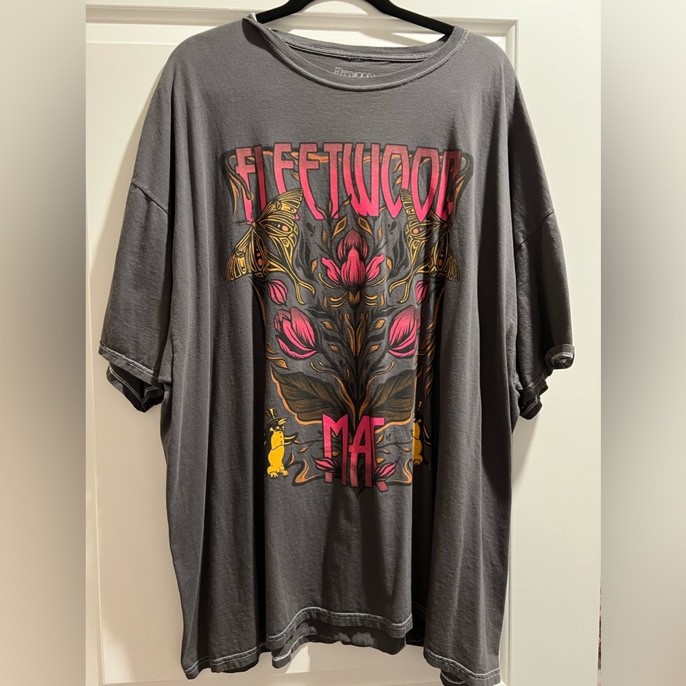 Arula Oversized T Shirt